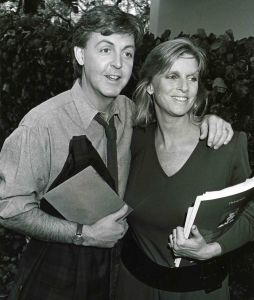 Paul and Linda McCartney072.jpg